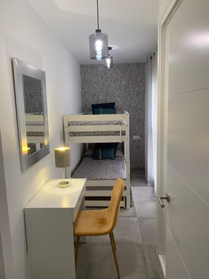 Los Boliches Holidays Suites Fuengirola Dış mekan fotoğraf